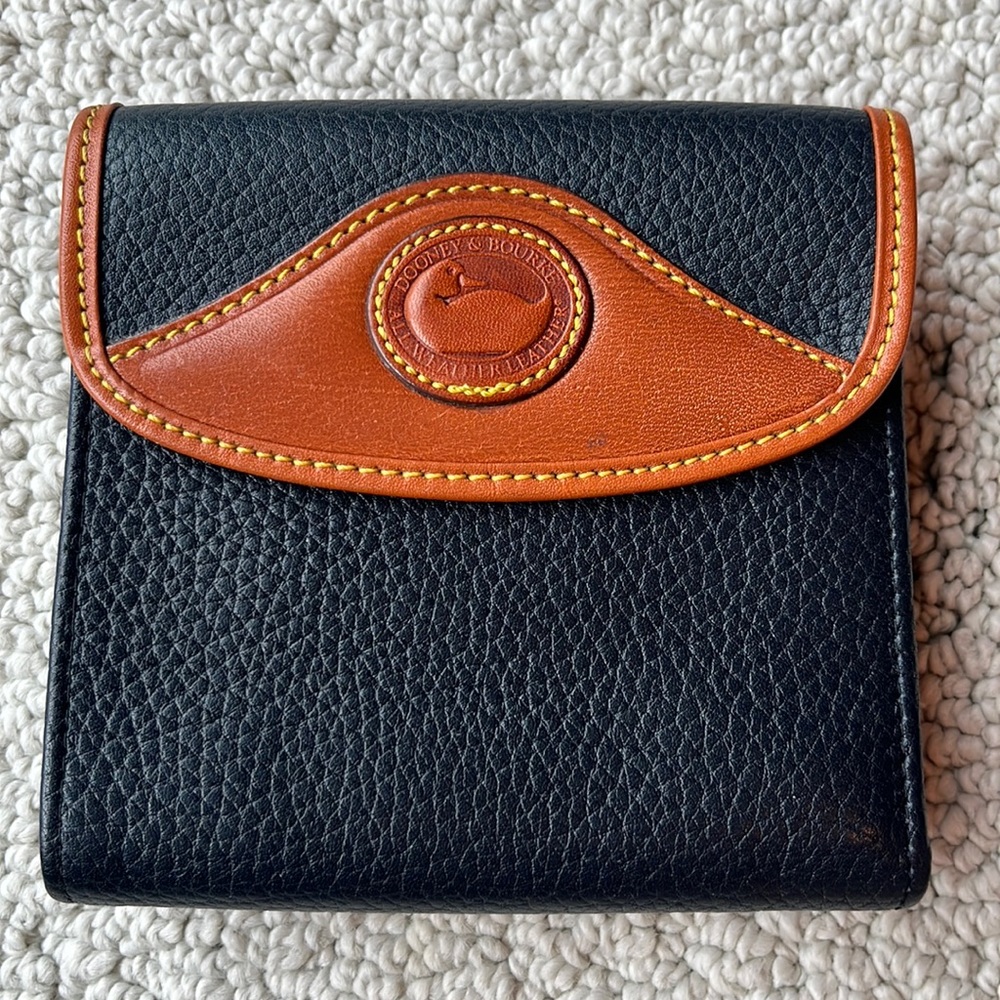 Vintage Dooney and Bourke wallet